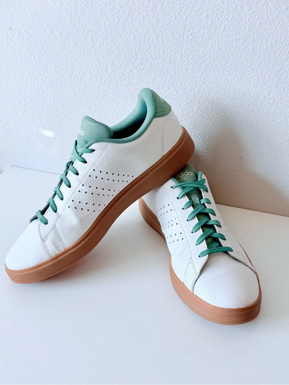 adidas Advantage 2.0 White Preloved Green Gum Sole Sneakers Men 14 IG9172